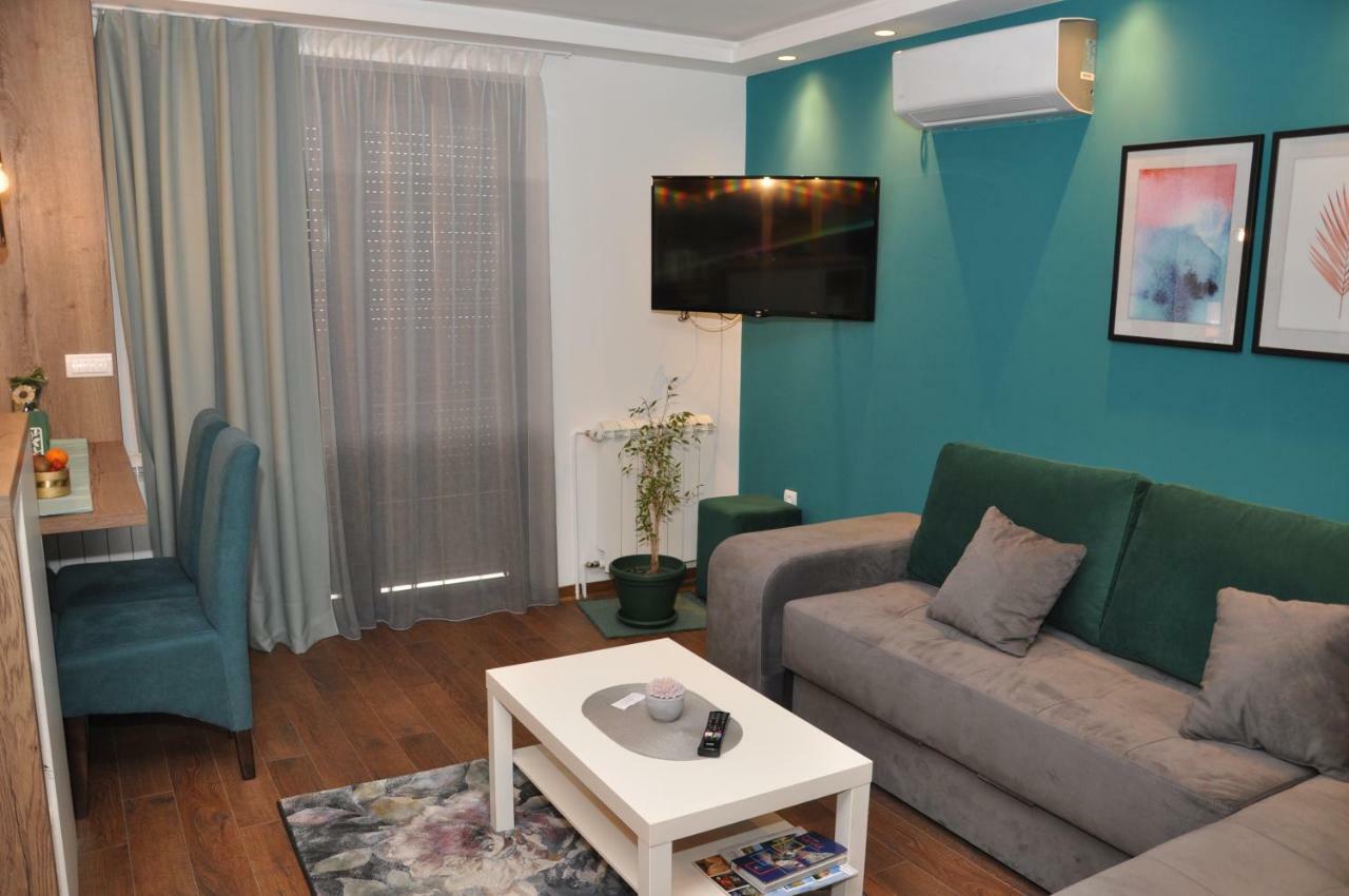 Lux Apartman Čačak 外观 照片